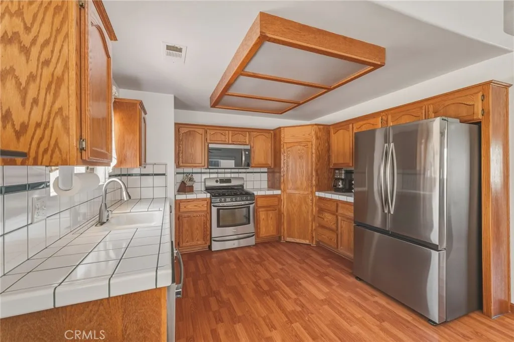 Additional image 12 of 12312 Woodview Ave, Victorville, CA 92392