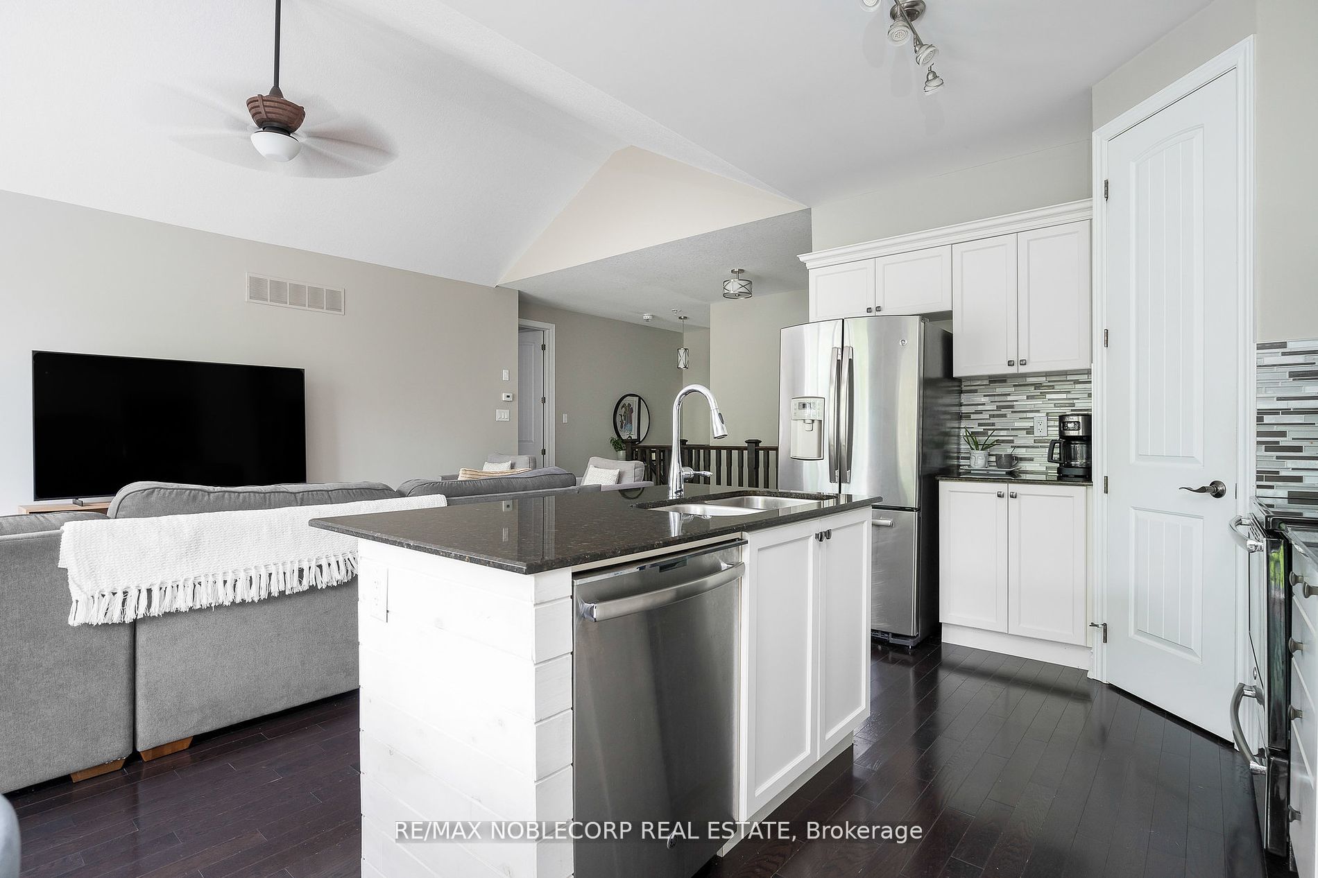 Additional image 5 of 22 Hughes Street, Collingwood, ON, L9Y 3Z1