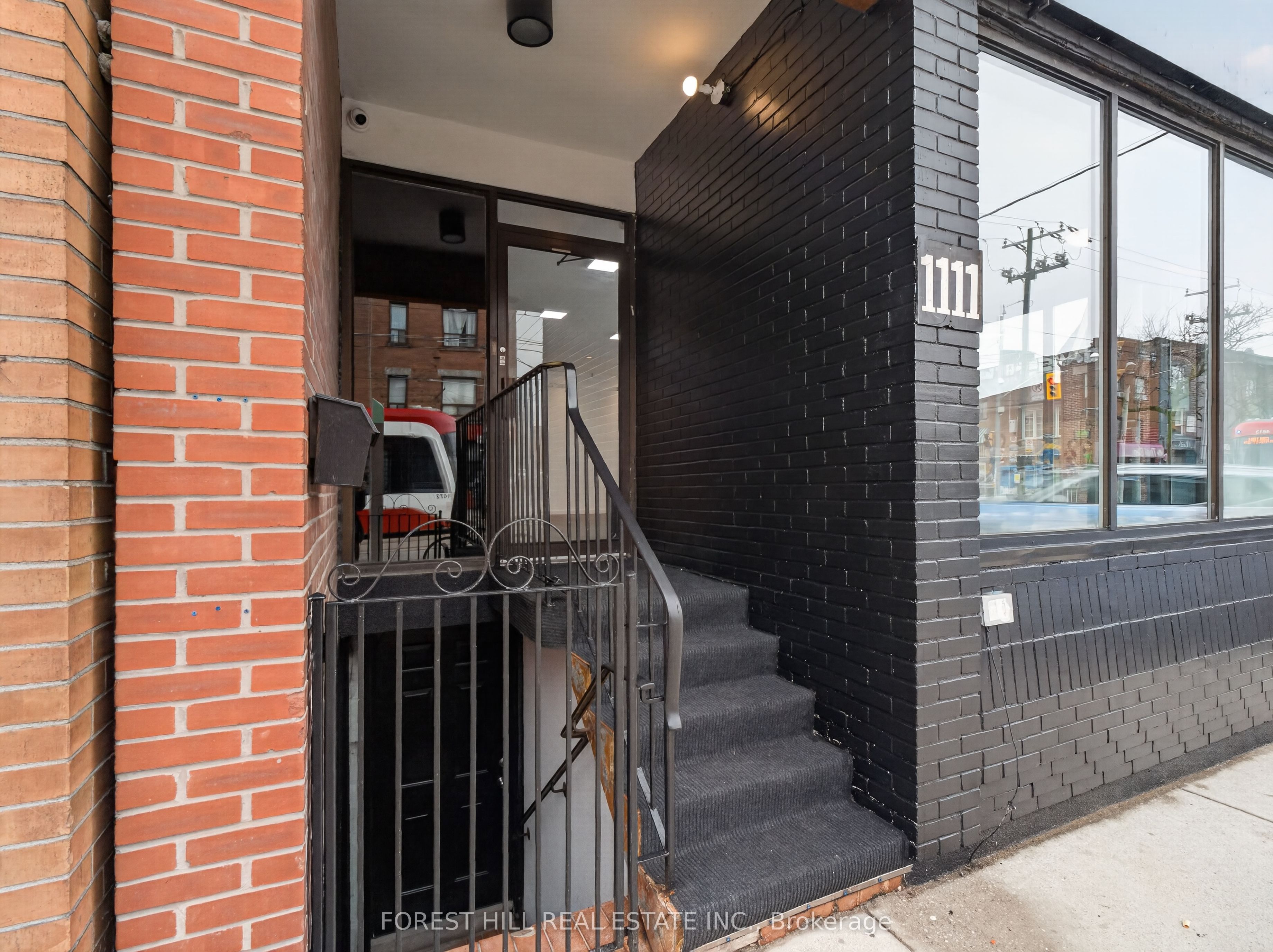 Additional image 4 of 1111 College Street, Toronto, ON, M6H 1B4