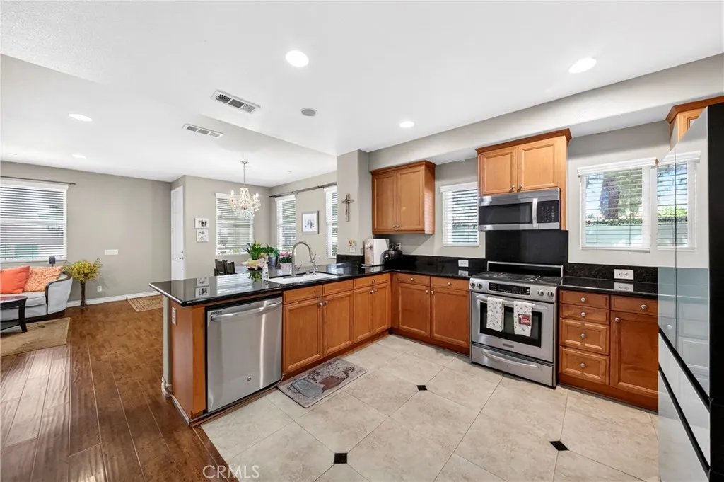 Additional image 16 of 87 Bixby Circle, Buena Park, CA 90621