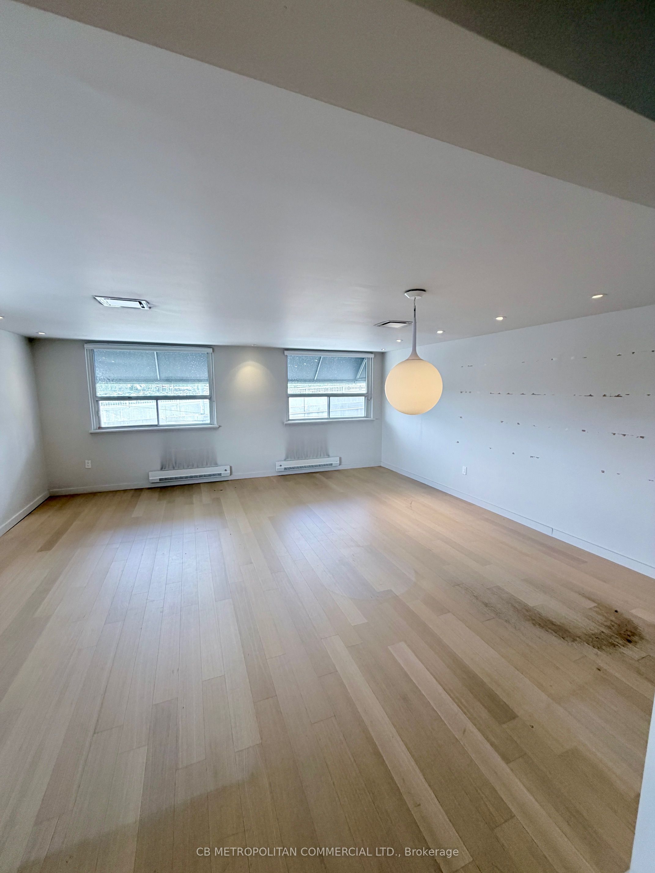 Additional image 3 of 897 Kipling Avenue, Toronto, ON, M8Z 5H3