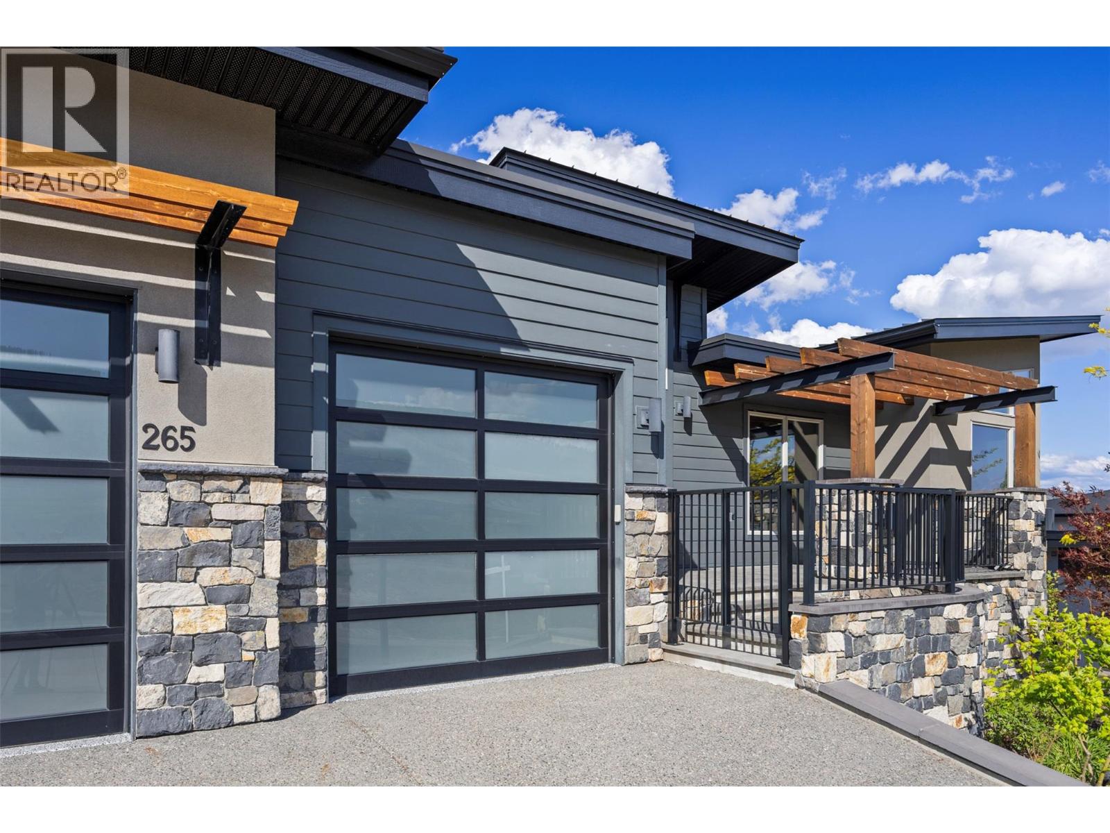 Additional image 2 of 265 Holloway Drive, Kamloops, BC, V1S0B3