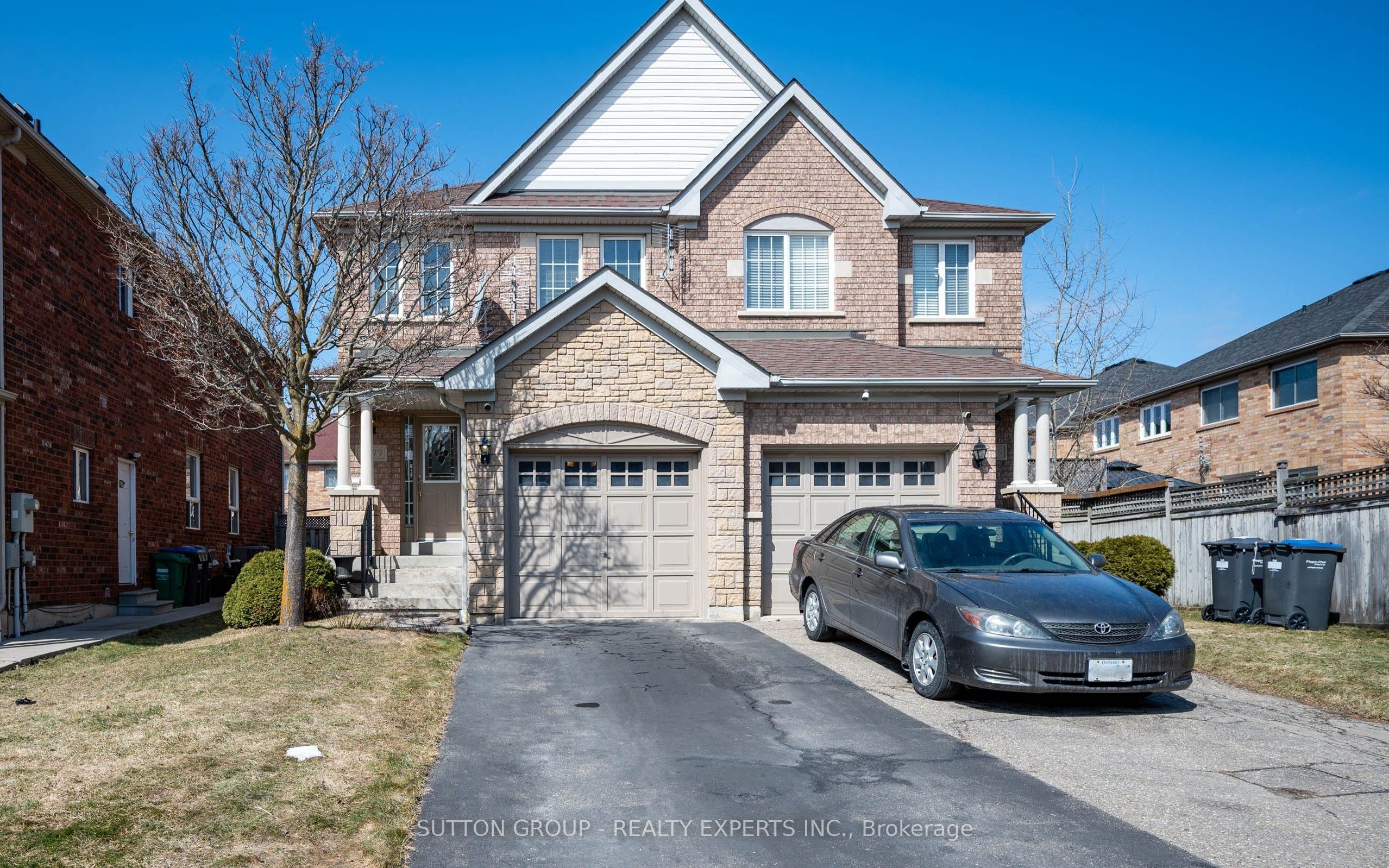 3077 Caulfield Crescent, Mississauga, ON, L5M 6J7