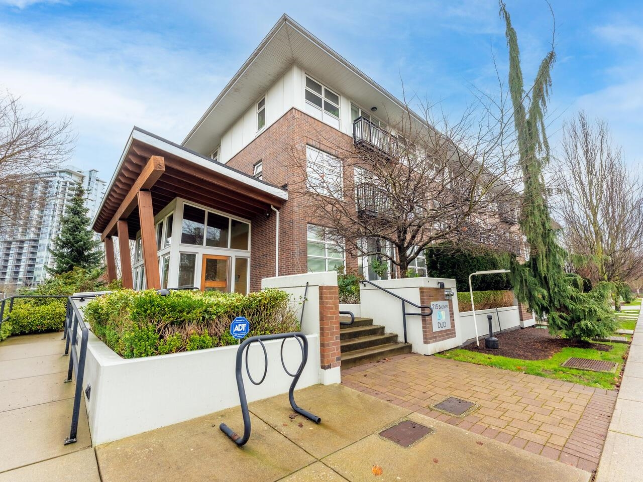 208-215 Brookes Street, New Westminster, BC, V3M 0G5