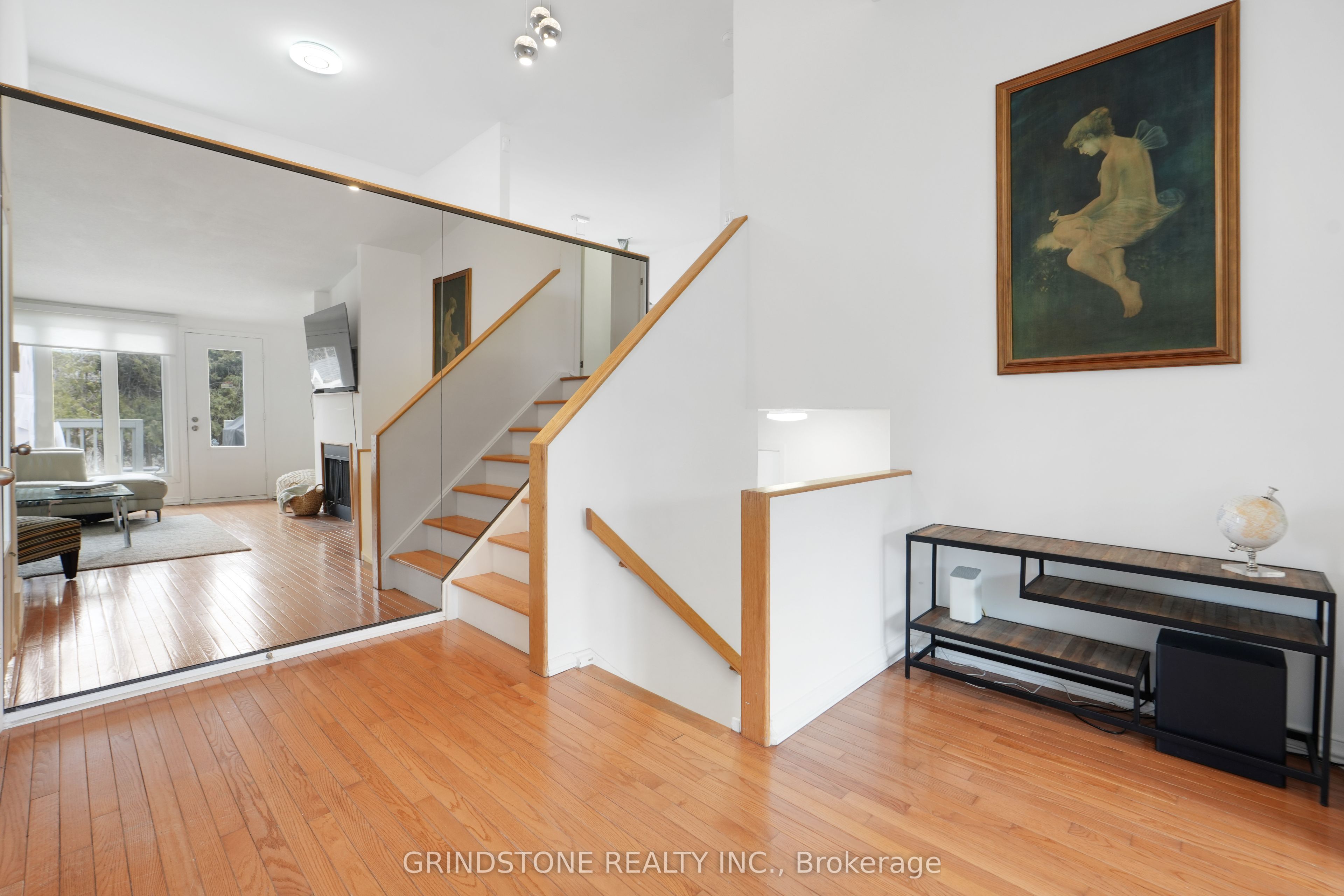 Additional image 5 of 1080 Alenmede Crescent, Ottawa, ON, K2B 8H3
