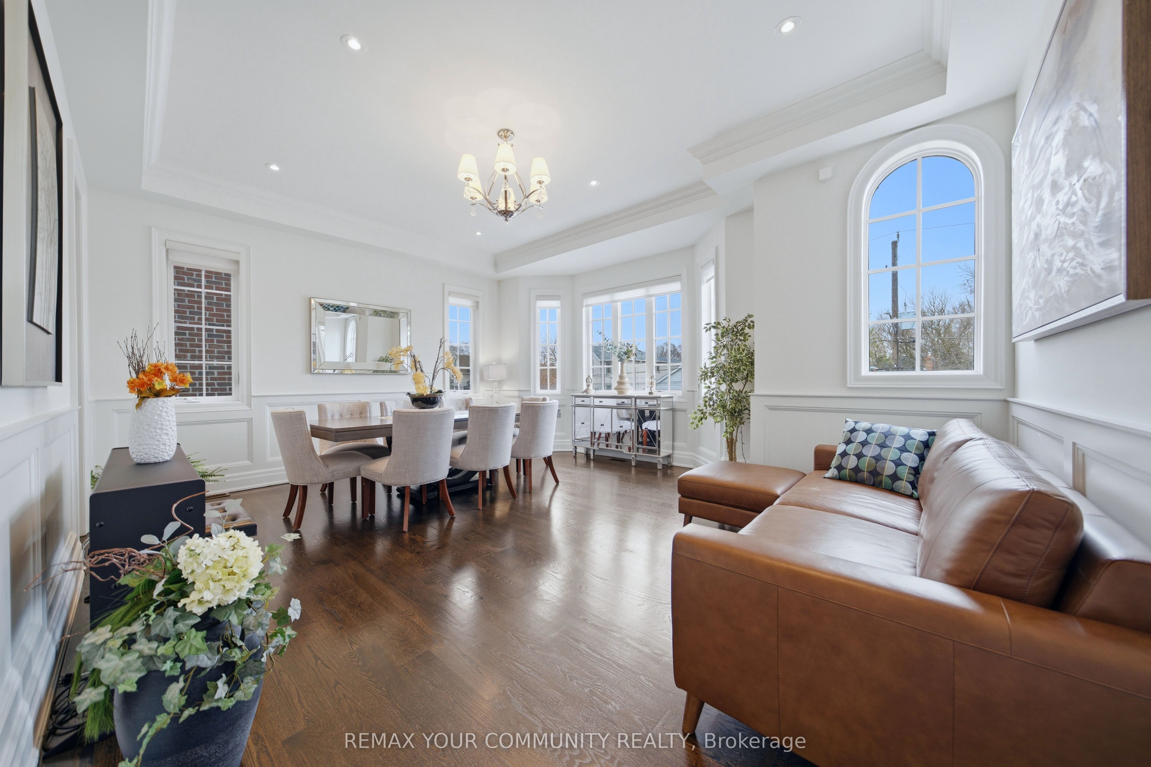 Additional image 5 of 116 Frontenac Avenue, Toronto, ON, M5N 1Z8