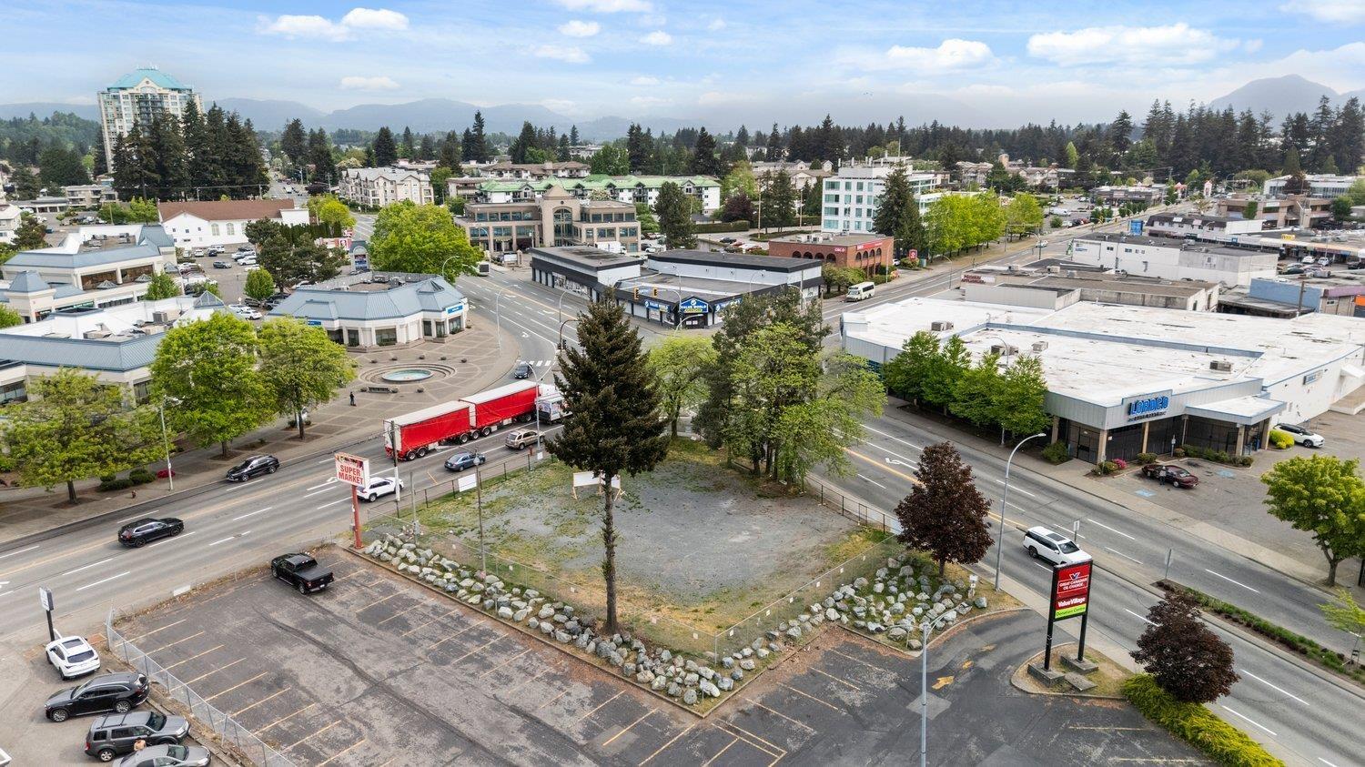 Additional image 6 of 31992 South Fraser Way, Abbotsford, BC, V2T1V6