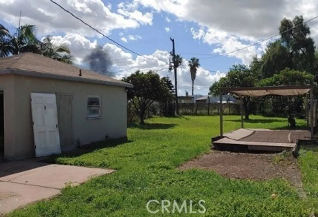 852 W 112th St, Los Angeles, CA 90044