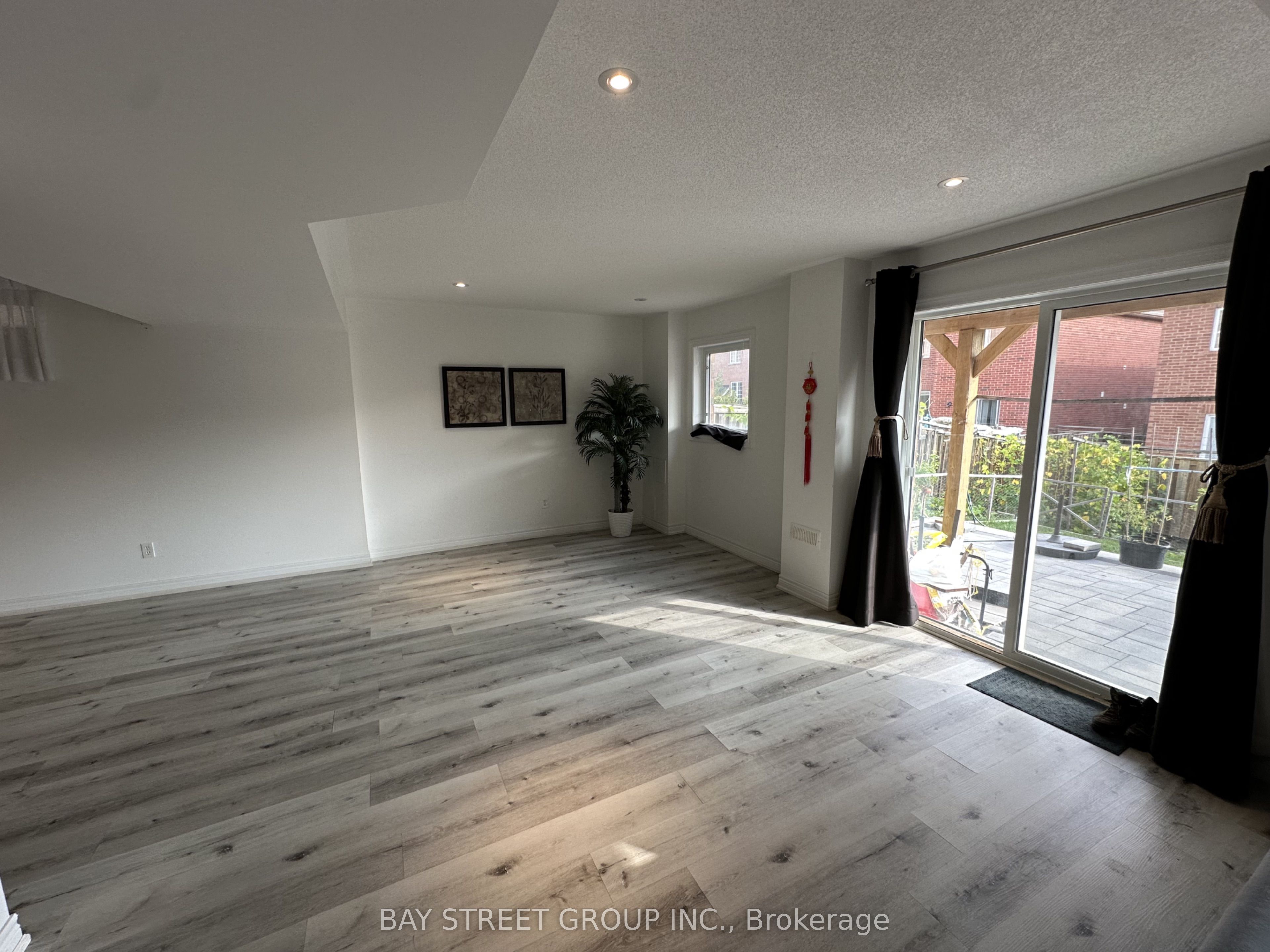 Additional image 4 of 196 Colesbrook Road, Richmond Hill, ON, L4S 0C2
