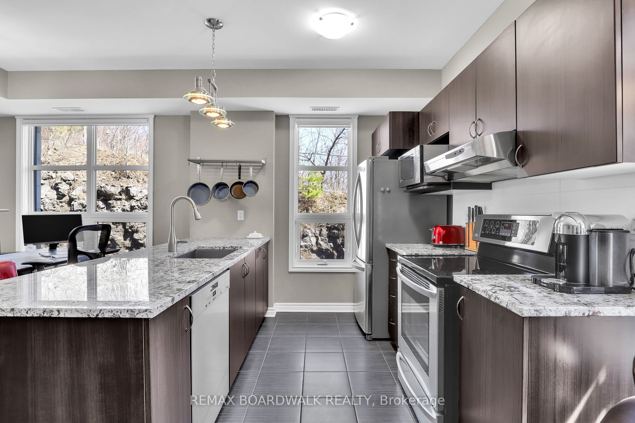 Additional image 2 of #202-230 Titanium Private E, Ottawa, ON, K1C 0C1