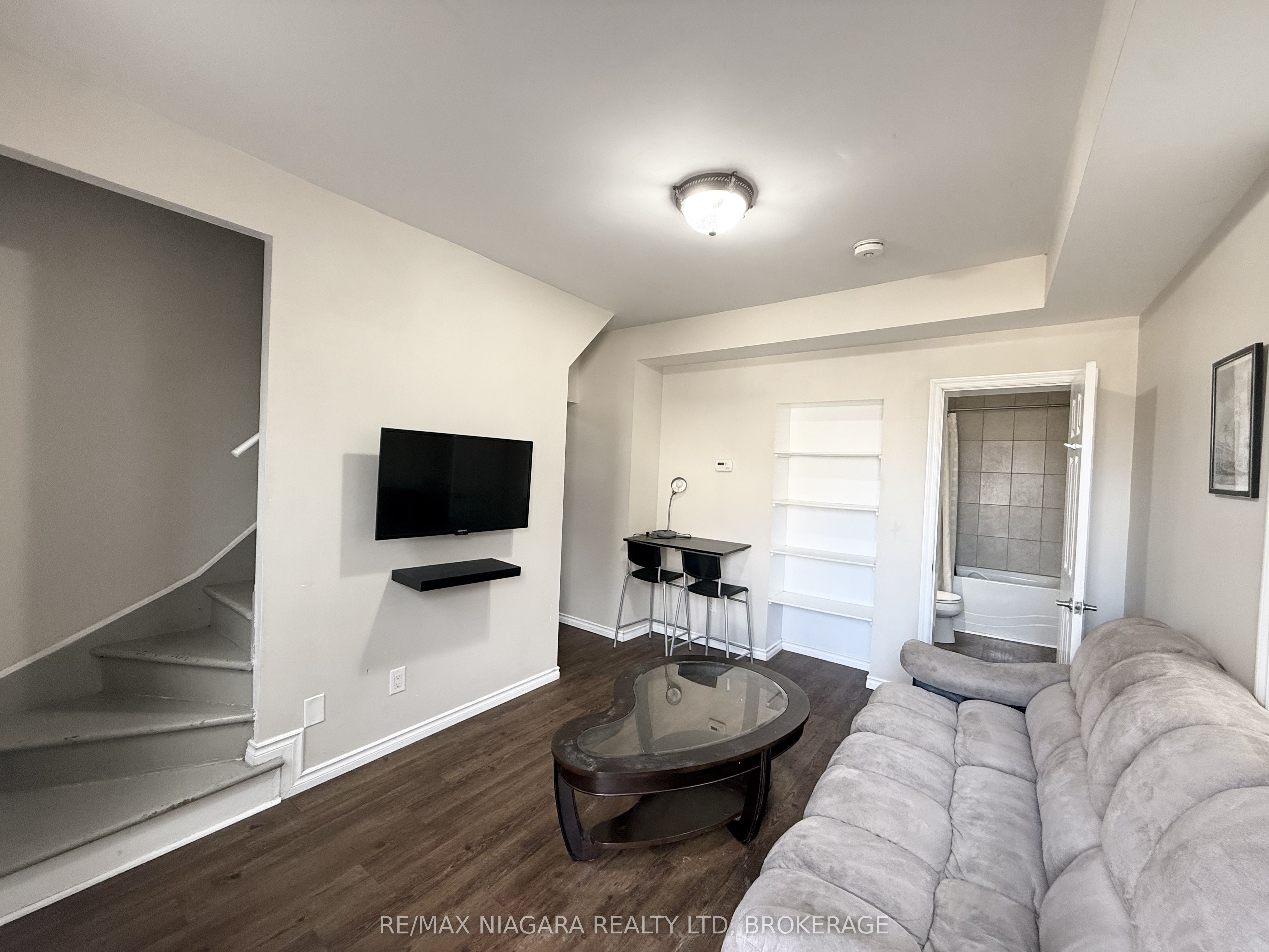 Additional image 5 of Unit 2-4686 Zimmerman Avenue, Niagara Falls, ON, L2E 3M6