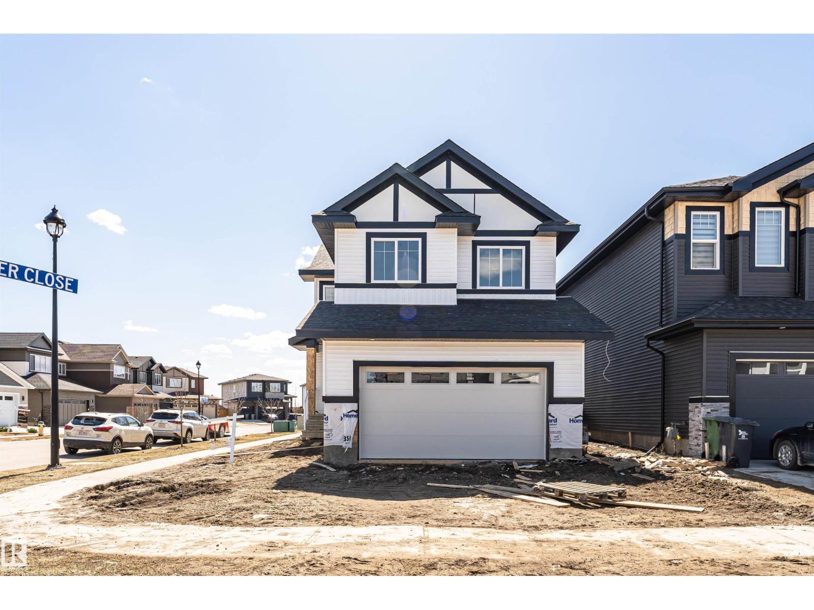 5802 Peltier Close, Beaumont, AB, T4X2Y1