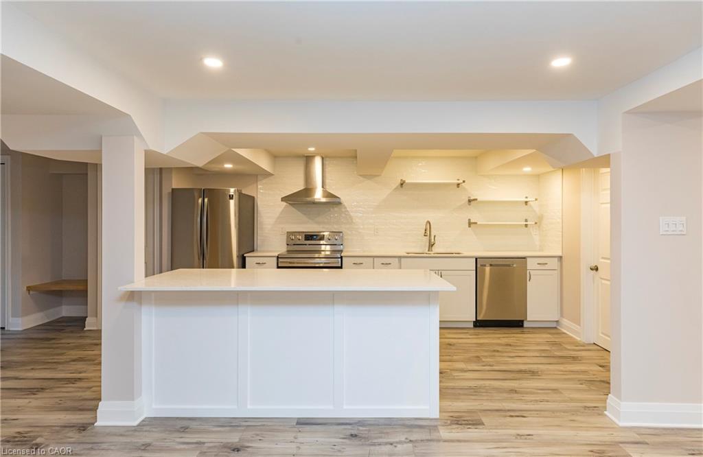 LOWER-255 York Road, Dundas, ON, L9H 1N1