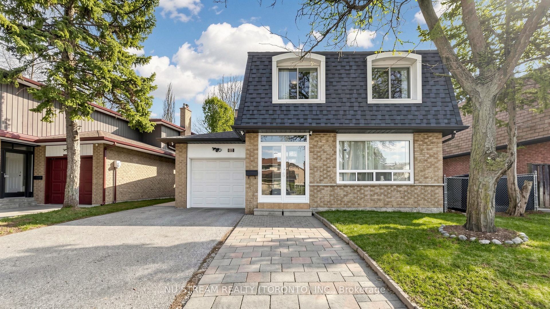 26 Alexmuir Boulevard, Toronto, ON, M1V 1H1