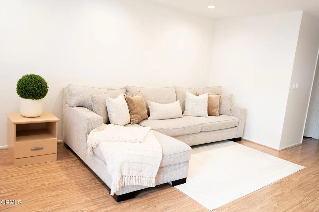 Additional image 14 of 6727 Wordsworth Way, Ventura, CA 93003