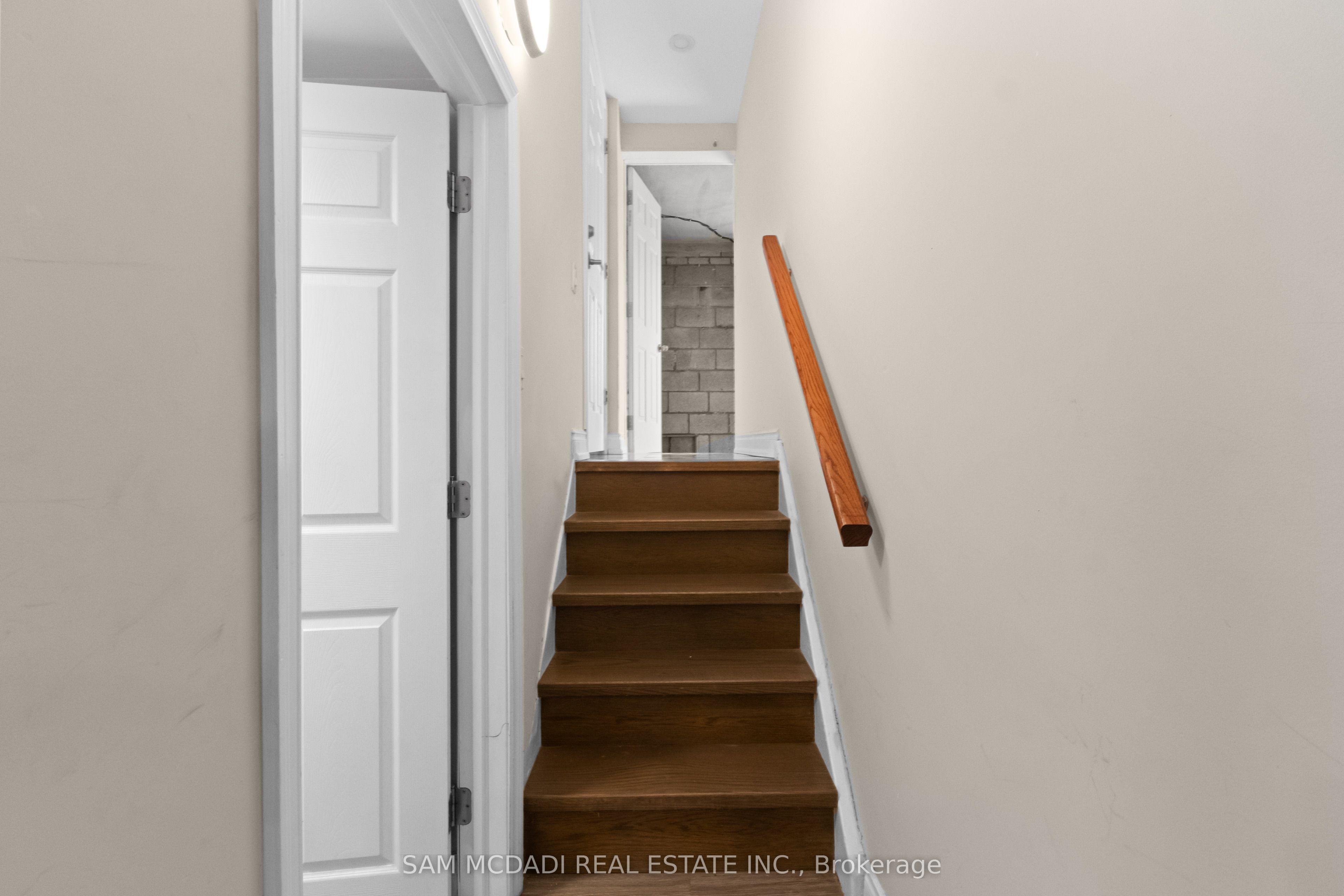 Additional image 4 of 1821 Christopher Road, Mississauga, ON, L5J 2K7