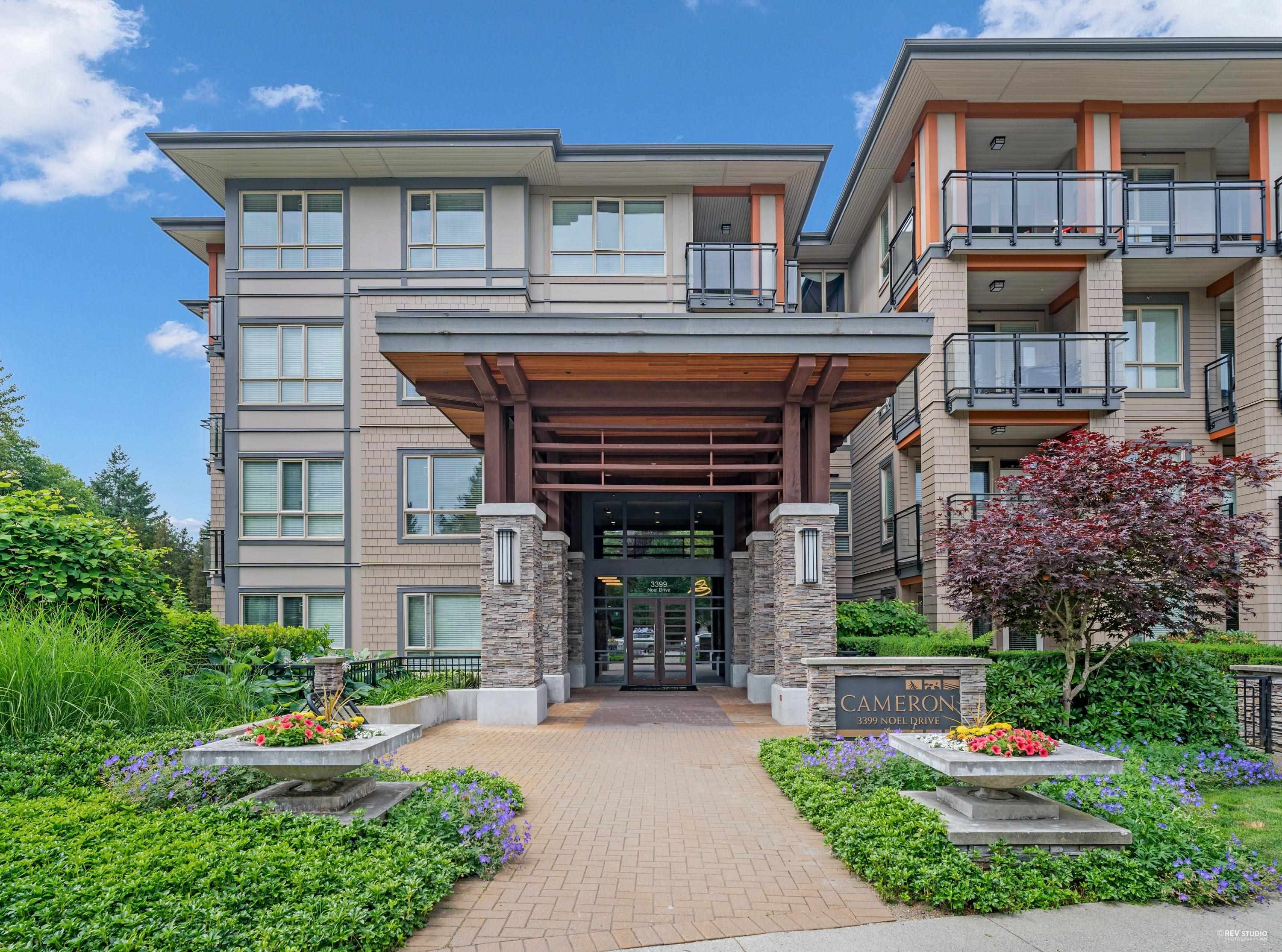 512-3399 Noel Drive, Burnaby, BC, V3J 0G8