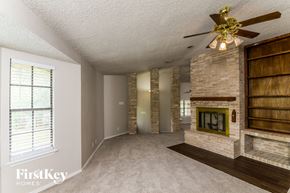 303 Mountain Echo, San Antonio, TX, 78260 photo 4