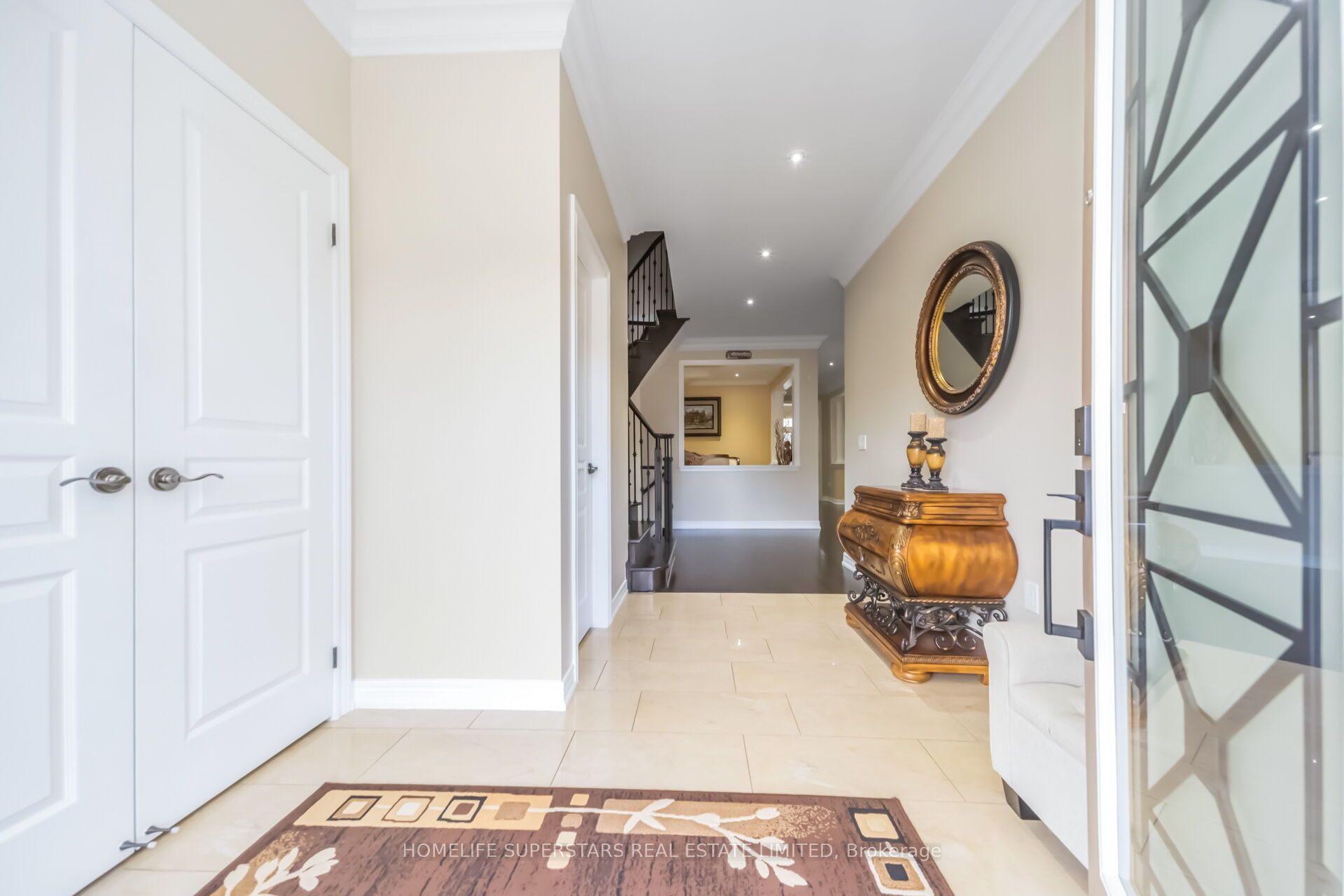 Additional image 4 of 8 Lisson Crescent, Brampton, ON, L6X 5H8