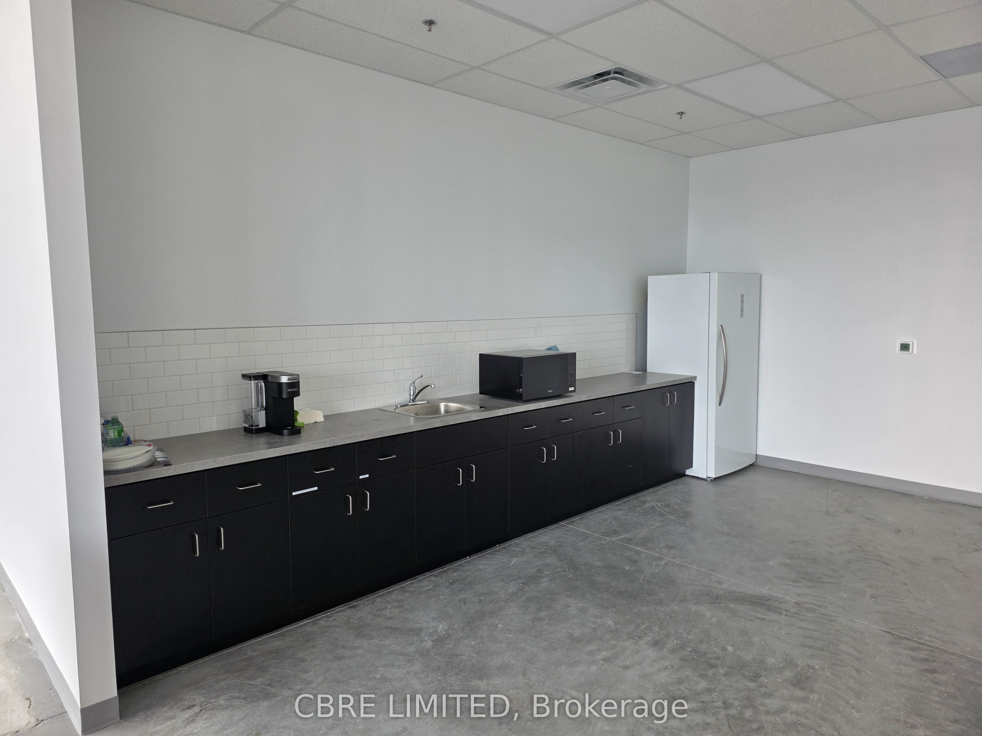 Additional image 3 of 3-1047 Barton Street, Hamilton, ON, L8E 5H3