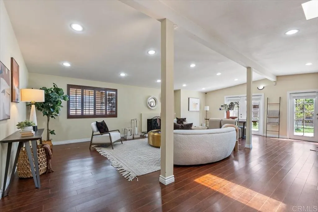 Additional image 9 of 7740 Lindley Avenue, Reseda, CA 91335