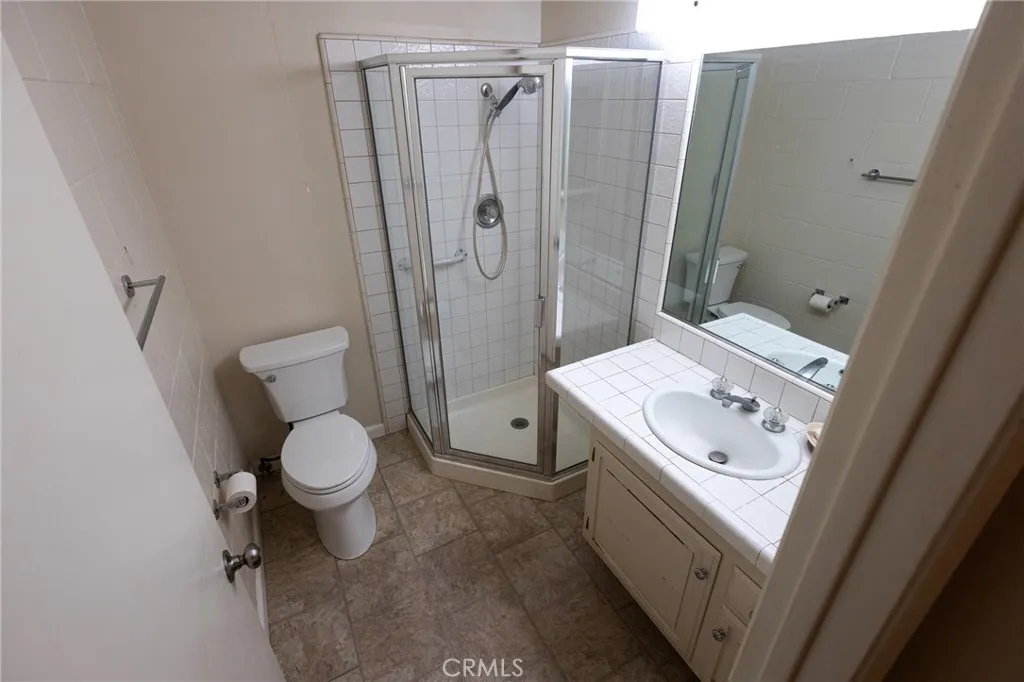 Additional image 14 of 26801 Circle Of The Oaks, Newhall, CA 91321