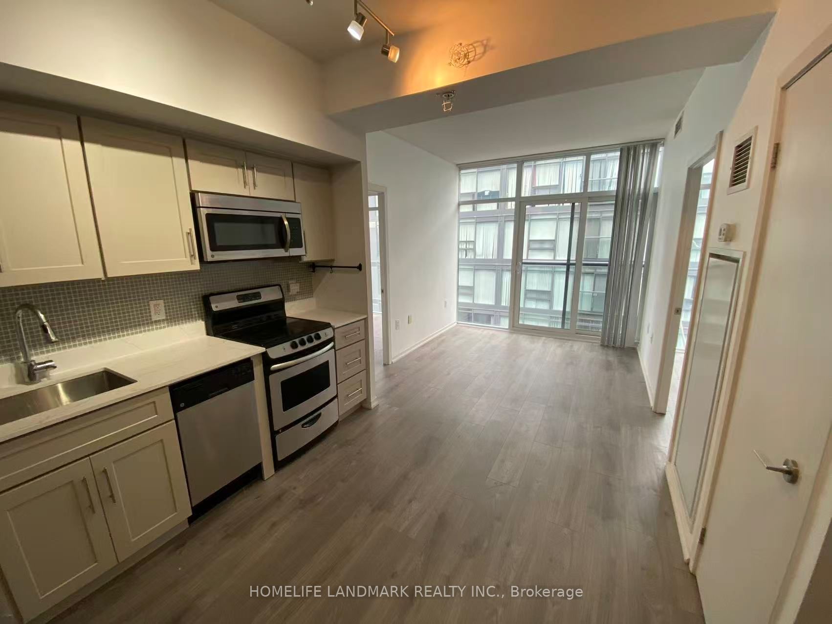 Additional image 4 of ph02-36 Lisgar Street, Toronto, ON, M6J 0C7