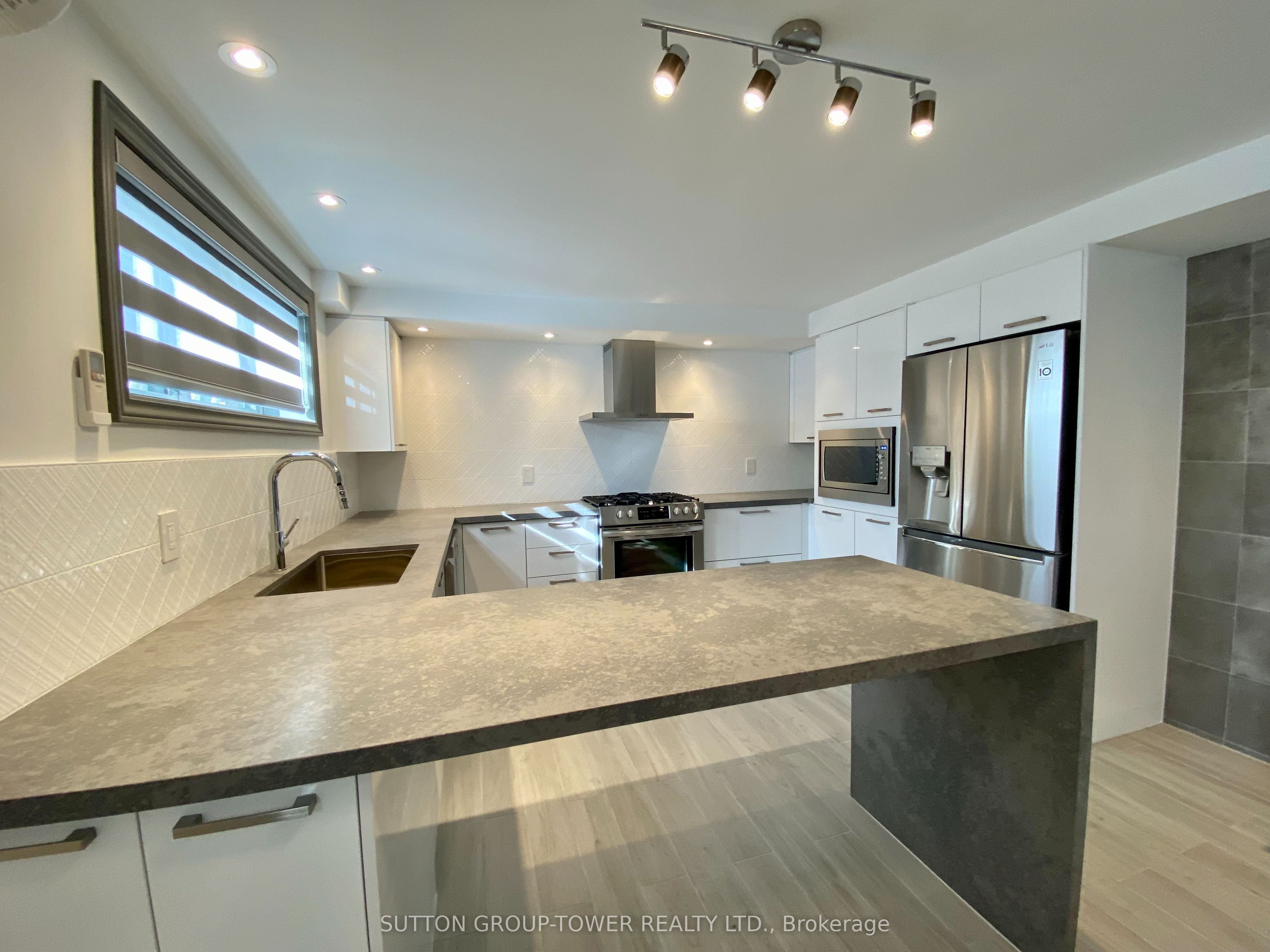 Additional image 4 of Unit 1-2036 Davenport Road, Toronto, ON, M6N 1C6