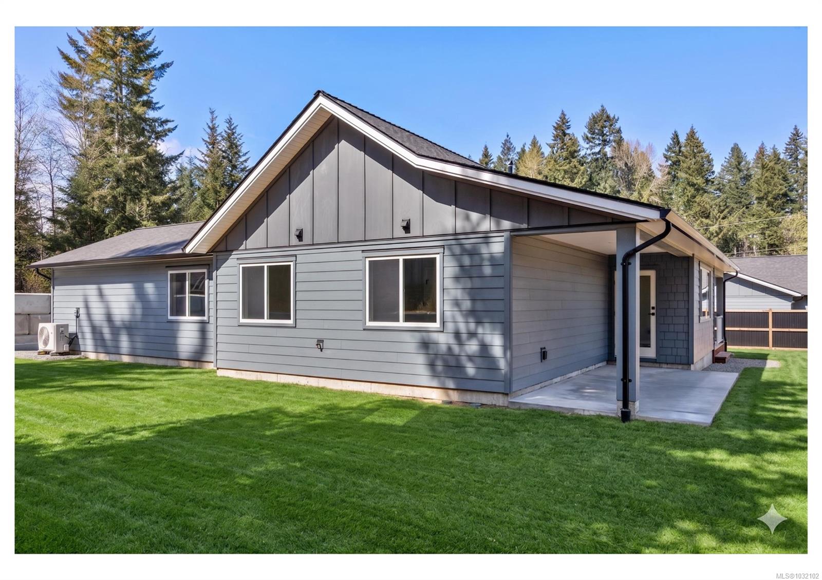 Additional image 3 of 1965 Wilfred Road, Black Creek, BC, V9J 1J8
