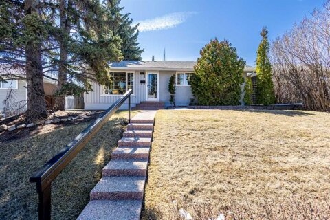 Additional image 7 of 811 Seattle Drive SW, Calgary, AB, T2W 0M9