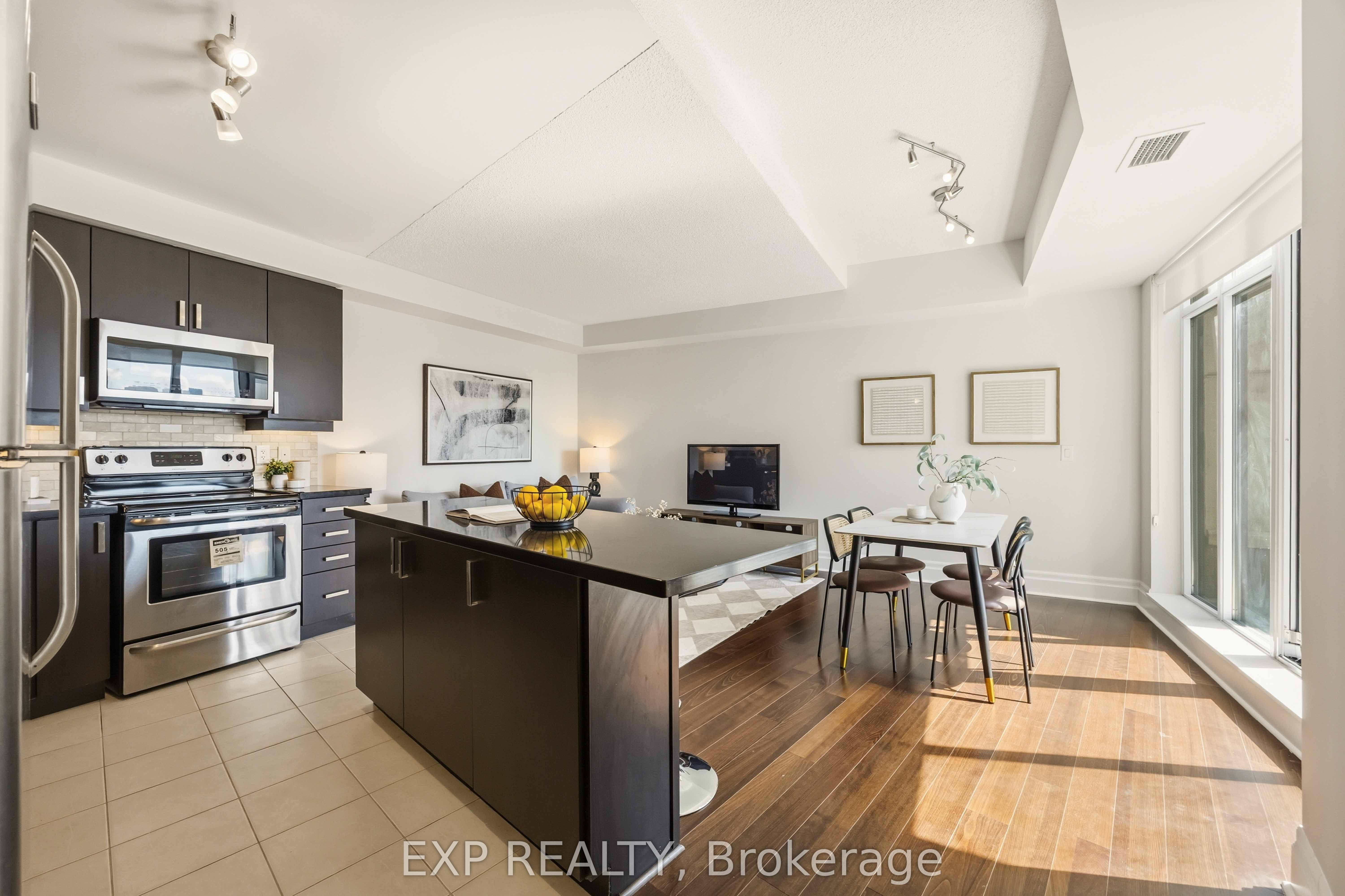 Additional image 6 of 617-151 Upper Duke Crescent, Markham, ON, L6G 0E1