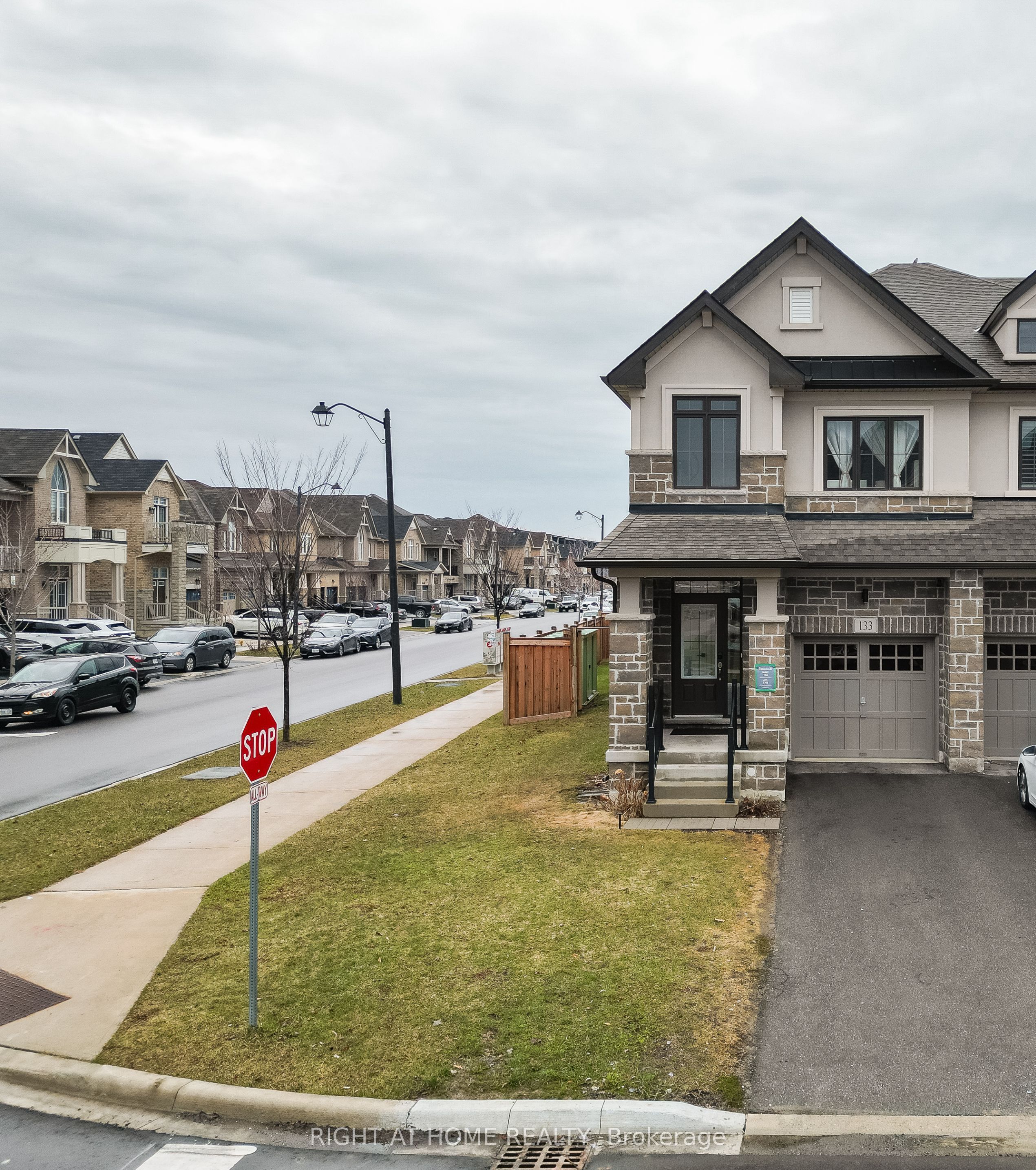 Additional image 2 of 133 Benadir Avenue, Caledon, ON, L7C 4E7