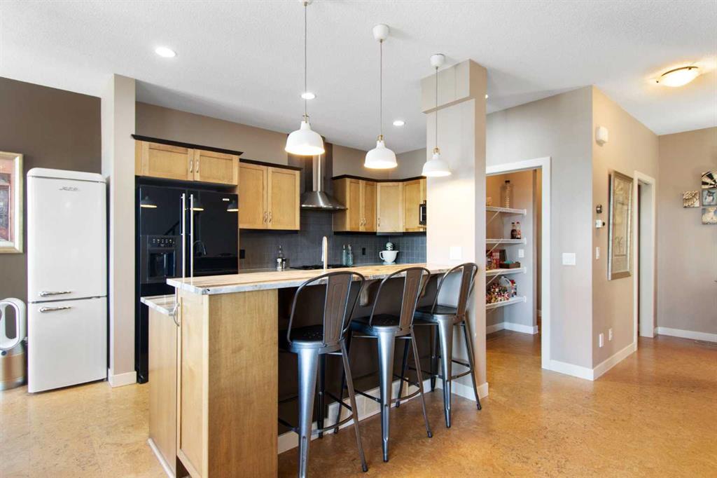 Additional image 5 of 421 Mahogany Court SE, Calgary, AB, T3M 0T7
