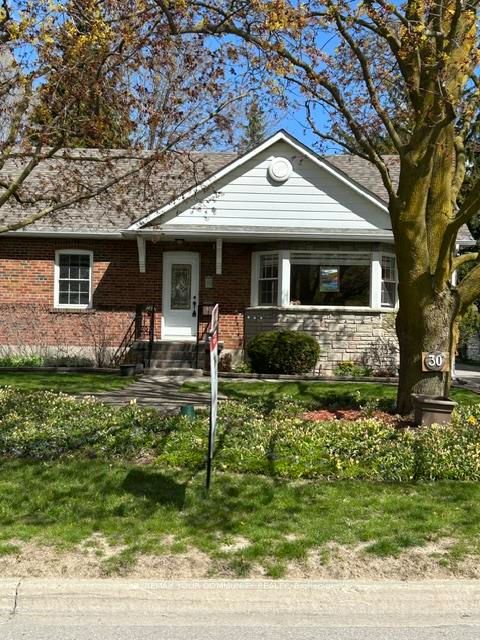 30 Dunning Avenue, Aurora, ON, L4G 6H7