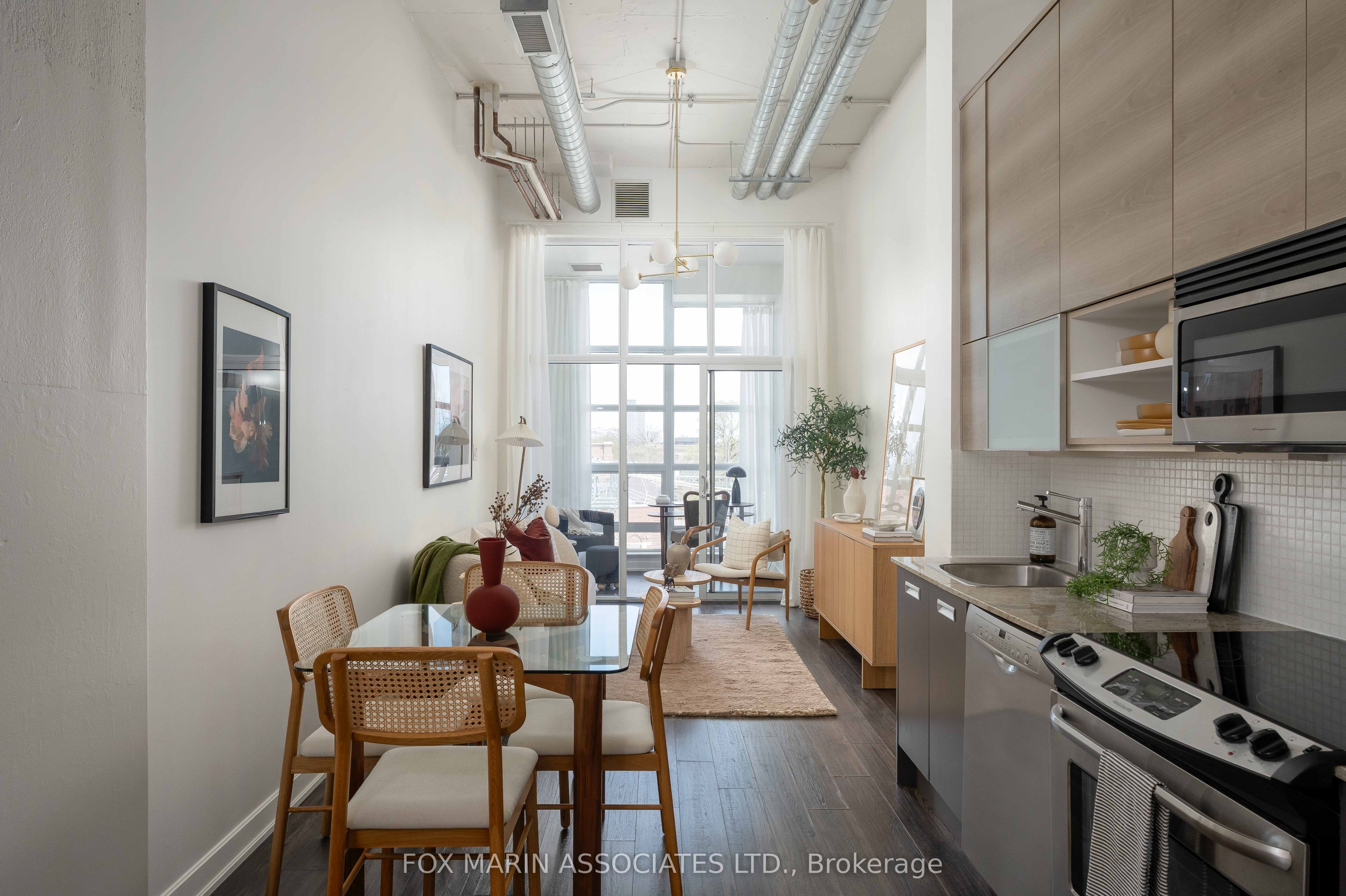 Additional image 3 of 430-380 Macpherson Avenue, Toronto, ON, M4V 3E3
