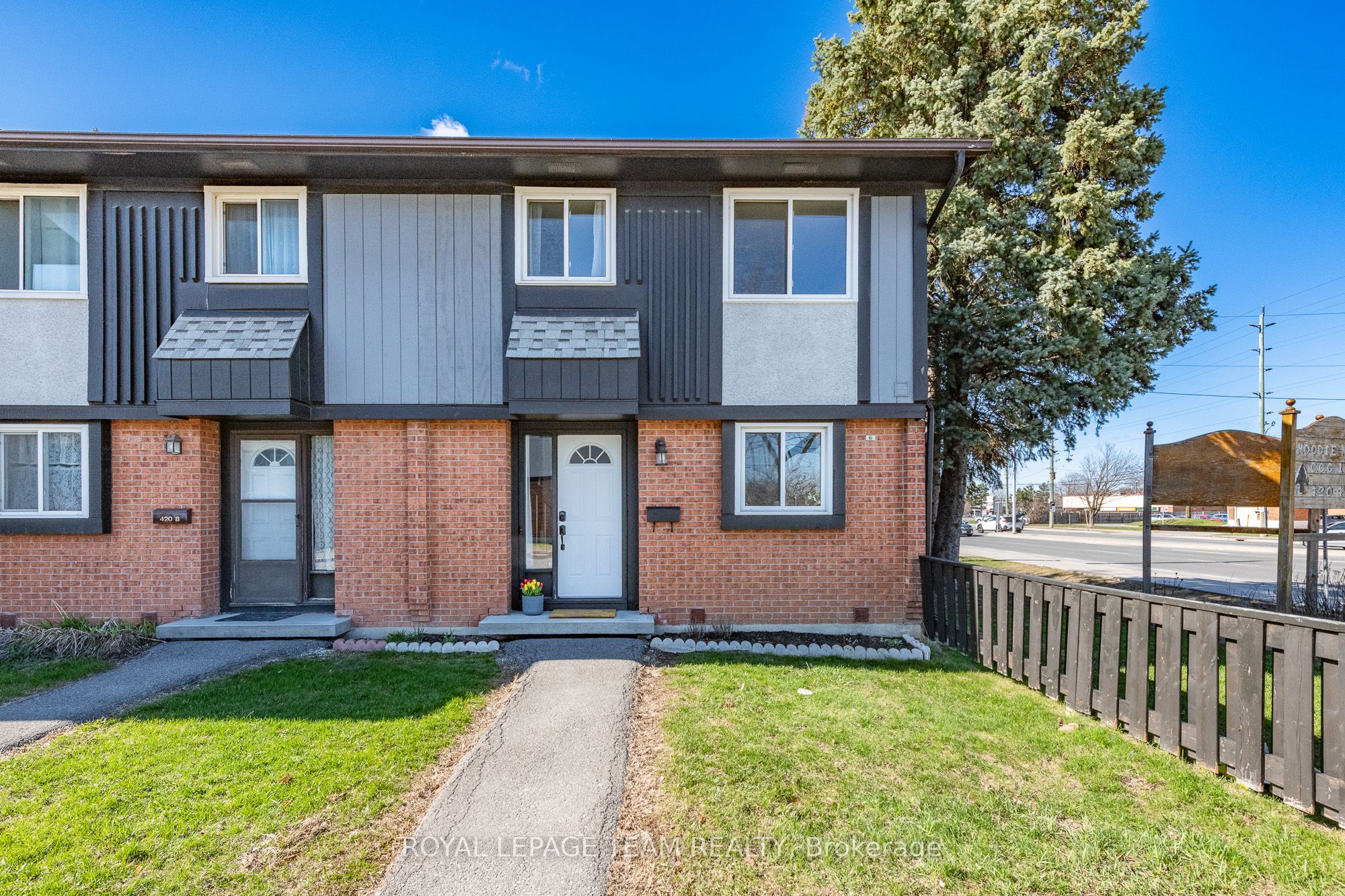 A-420 Moodie Drive, Ottawa, ON, K2H 8A6