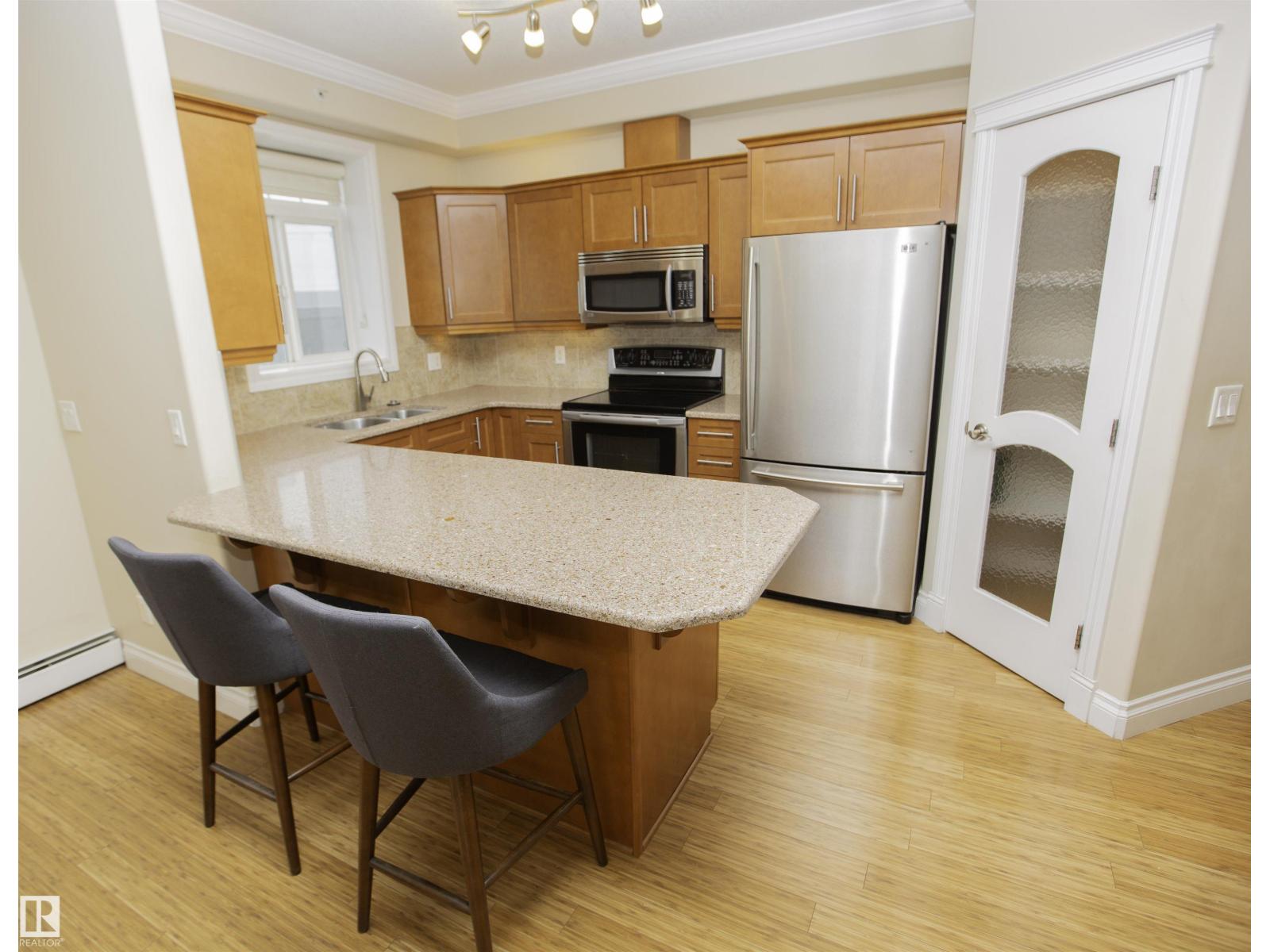 Additional image 3 of 202-8631 108 Street NW, Edmonton, AB, T6E4M5