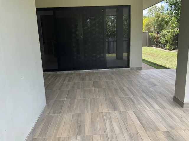 Additional image 4 of Zuccoli NT 0832