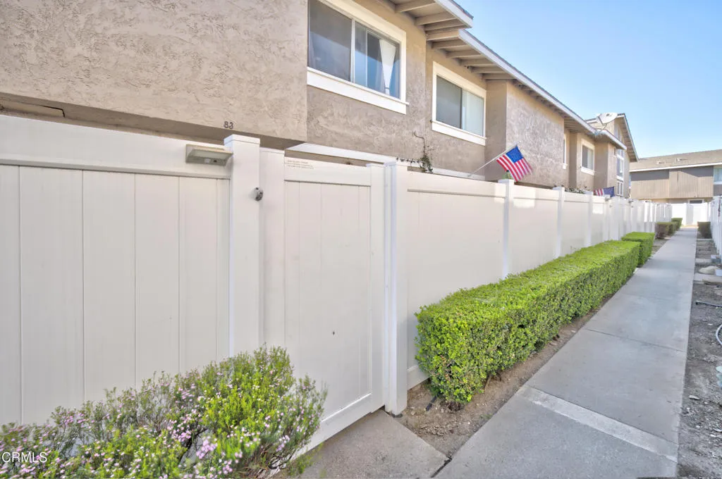 Additional image 3 of 83 Cabrillo Court, Santa Paula, CA 93060