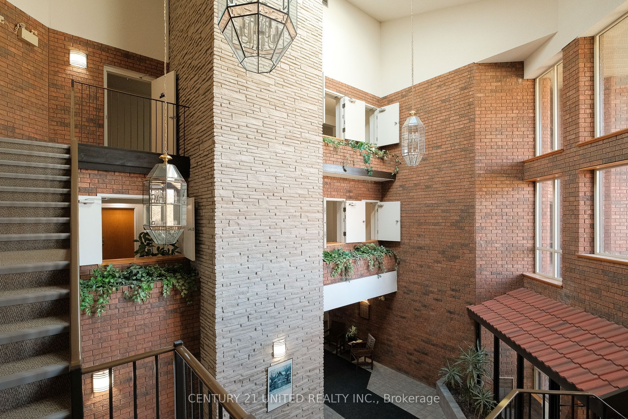 Additional image 2 of 218-921 Armour Road, Peterborough, ON, K9H 7K5