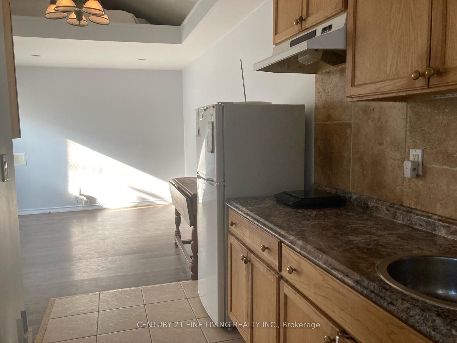 Additional image 2 of (Grdn)-400 Nairn Avenue, Toronto, ON, M6E 4J3