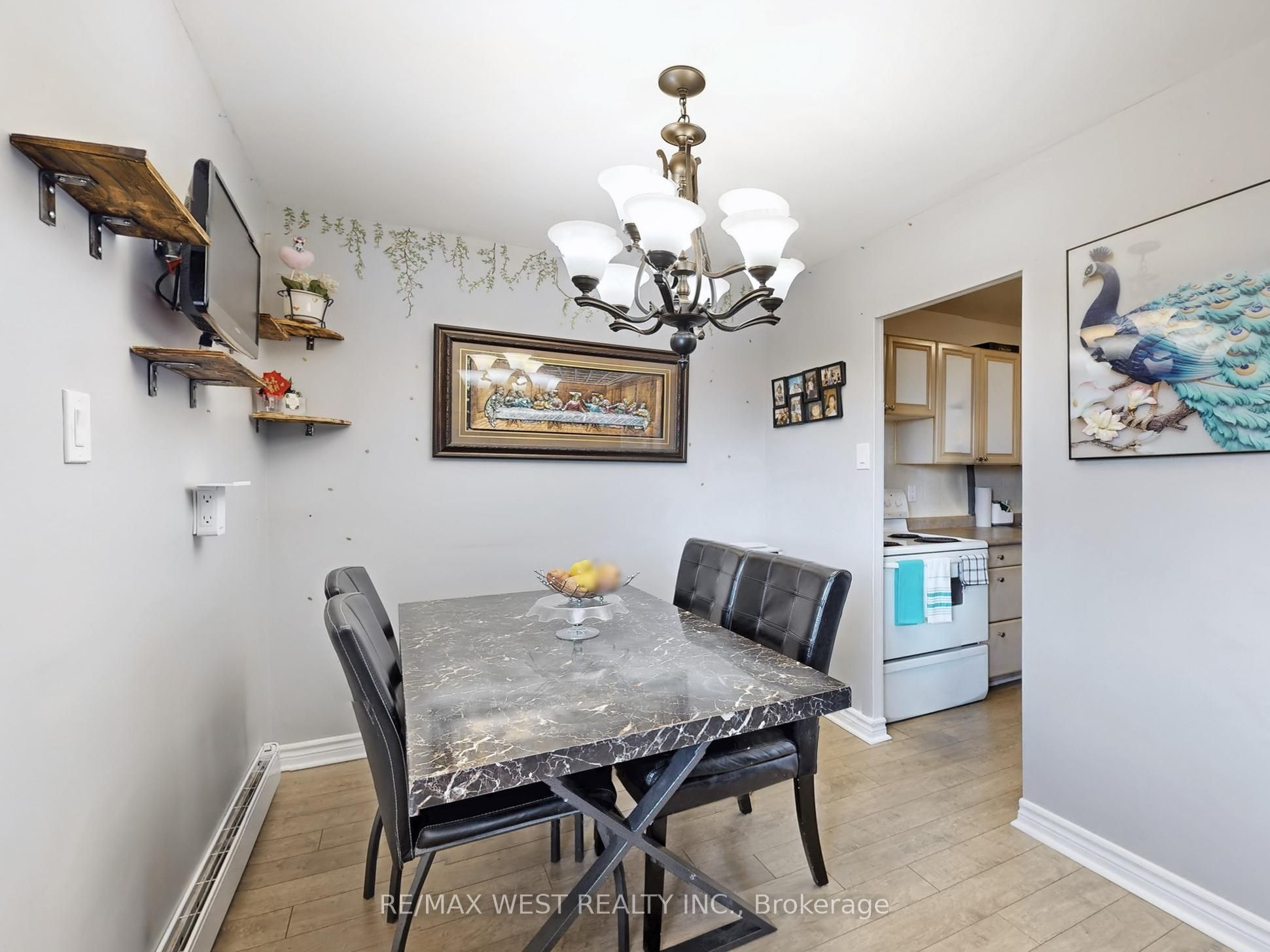 Additional image 5 of 310-1660 Bloor Street, Mississauga, ON, L4X 1R9