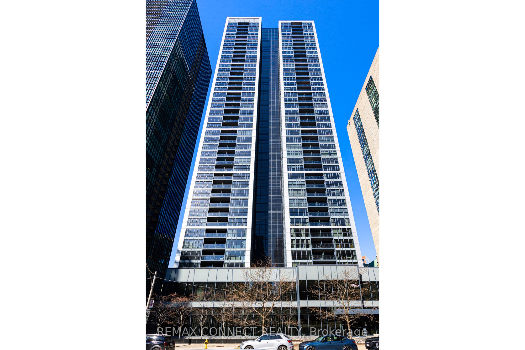 1012-28 Ted Rogers Way, Toronto, ON, M4Y 2J4