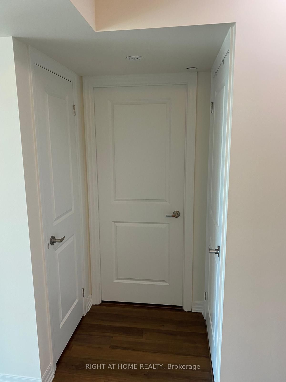 Additional image 6 of 513-80 Esther Lorrie Drive, Toronto, ON, M9W 0C6