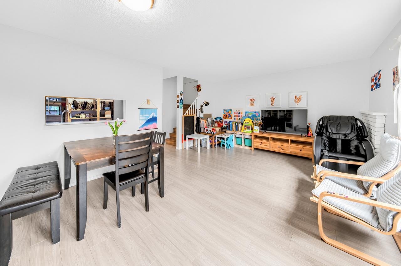 Additional image 6 of 406-10620 150 Street, Surrey, BC, V3R 7S1