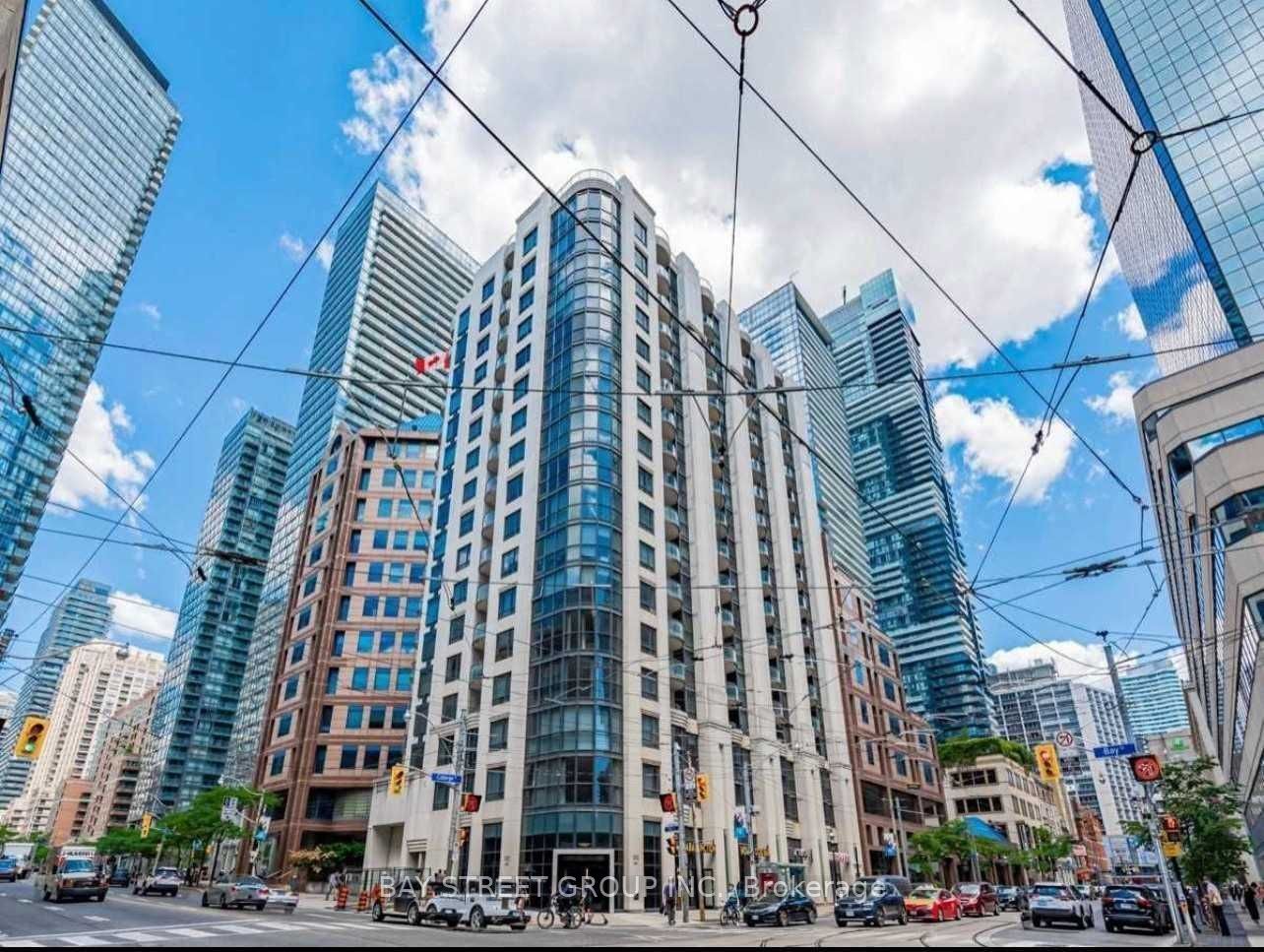 1203-801 Bay Street, Toronto, ON, M5S 1Y9
