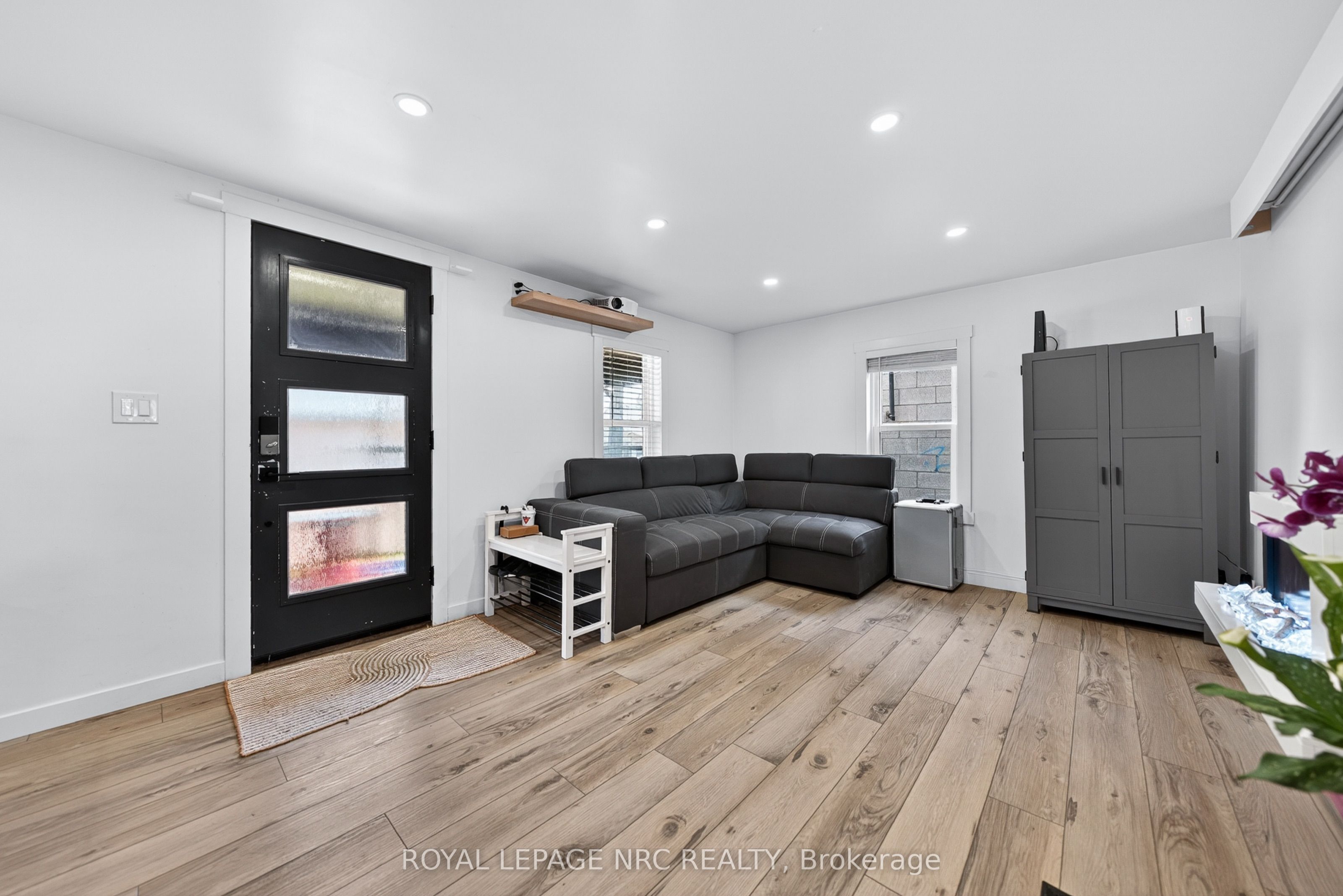 Additional image 4 of 56 Decew Street, Port Colborne, ON, L3K 1C1