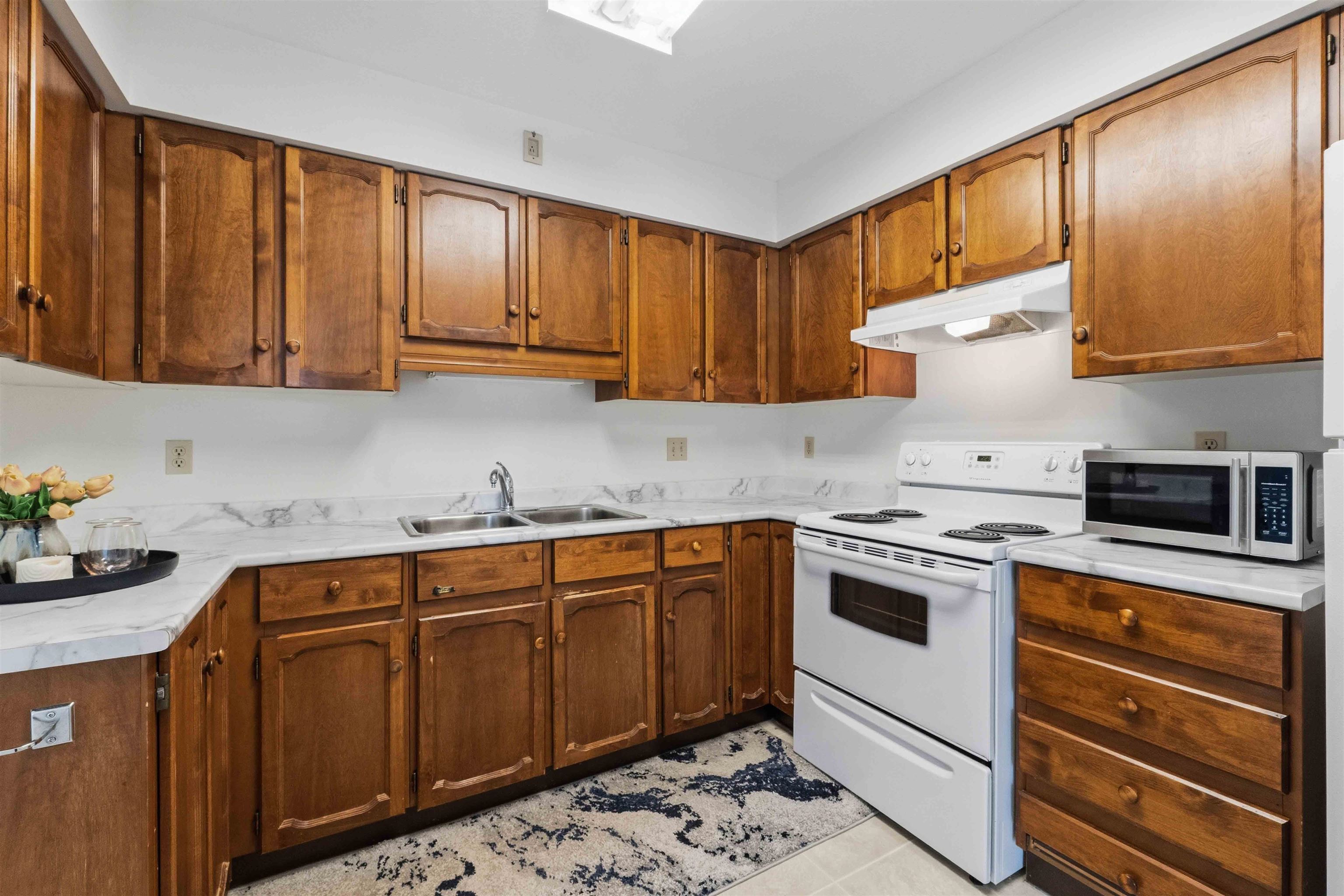 Additional image 4 of 207-32070 Peardonville Road, Abbotsford, BC, V2T 6N9