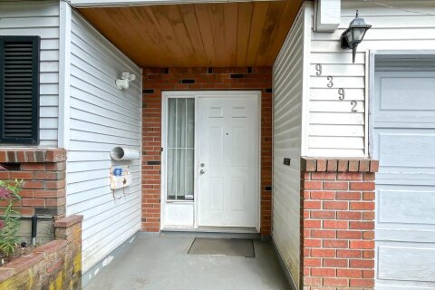 Additional image 8 of 9392 139 Street, Surrey, BC, V3V 7K9