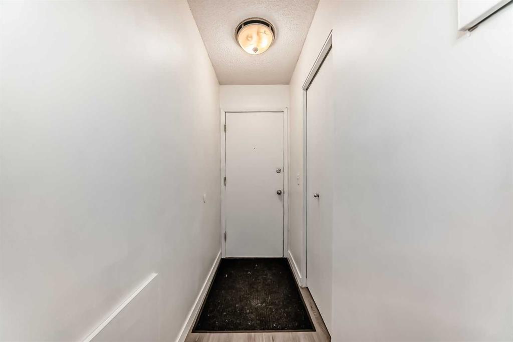 Additional image 4 of 32-1703 11 Avenue SW, Calgary, AB, T3C 0N5